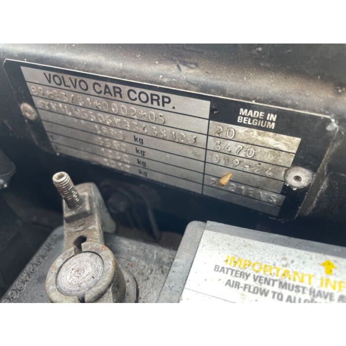 Puerta de pasajero derecha para Volvo V70 negro 019 lado del pasajero