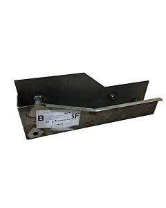 Plaatwerk voorste deel lengte balk P1800  tussen vooras en radiateur links