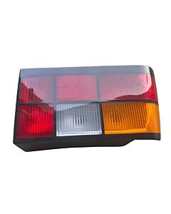 Producto usado: Luz trasera izquierda Volvo para 440 460 454324U