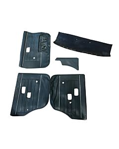 Volvo interieur bekleding set donker blauw voor volvo 140 onderdeel nummer SetBlKldingBla140 gebruikt
