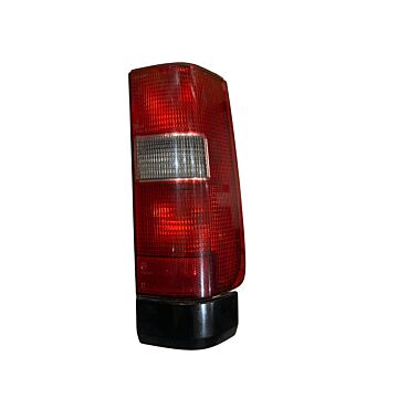 Luz Trasera Inferior Derecha, 5D, para Volvo 850/V70/XC70 Usada (3512320)